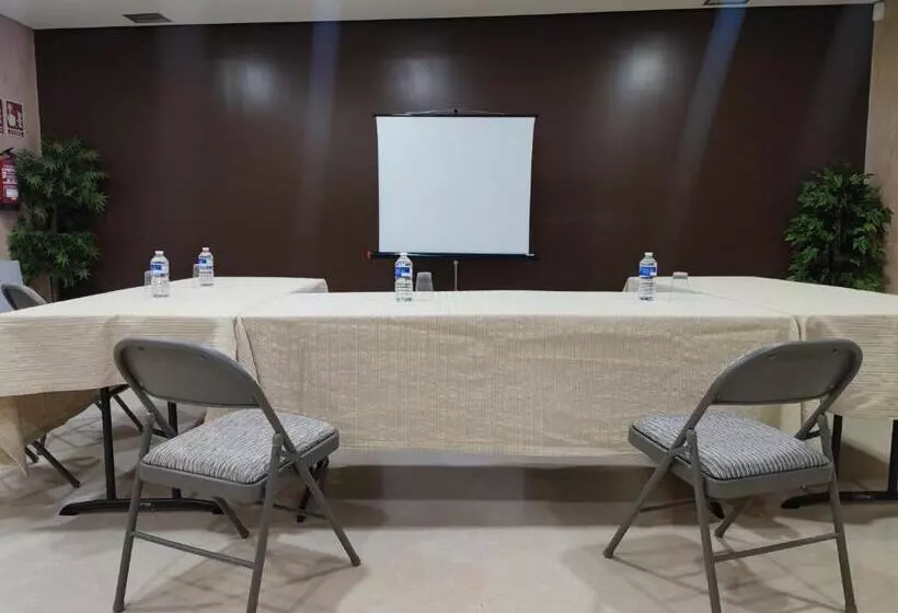 Fotos del hotel 197253:  5