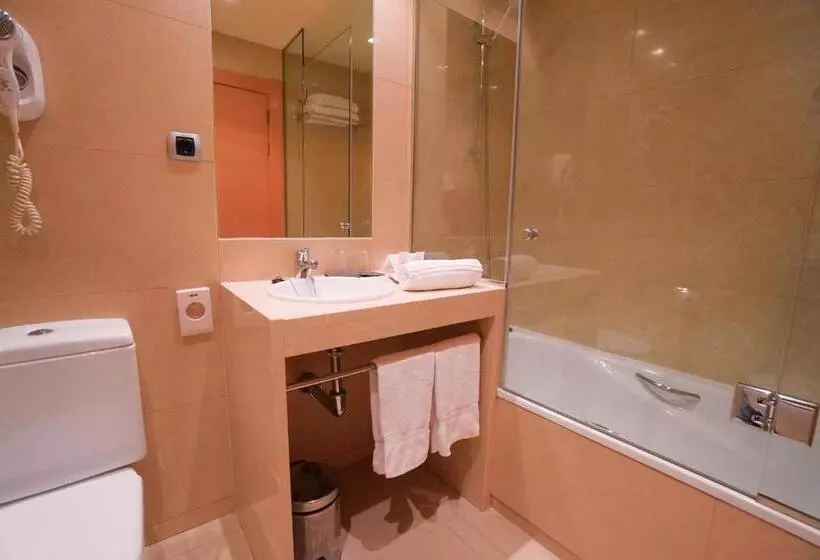Fotos del hotel 197253:  6