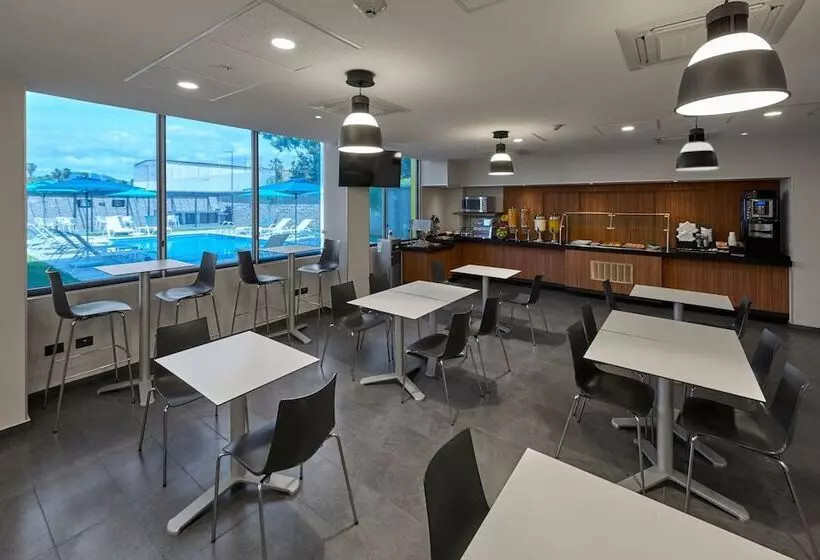 Fotos del hotel City Express Chihuahua:  3