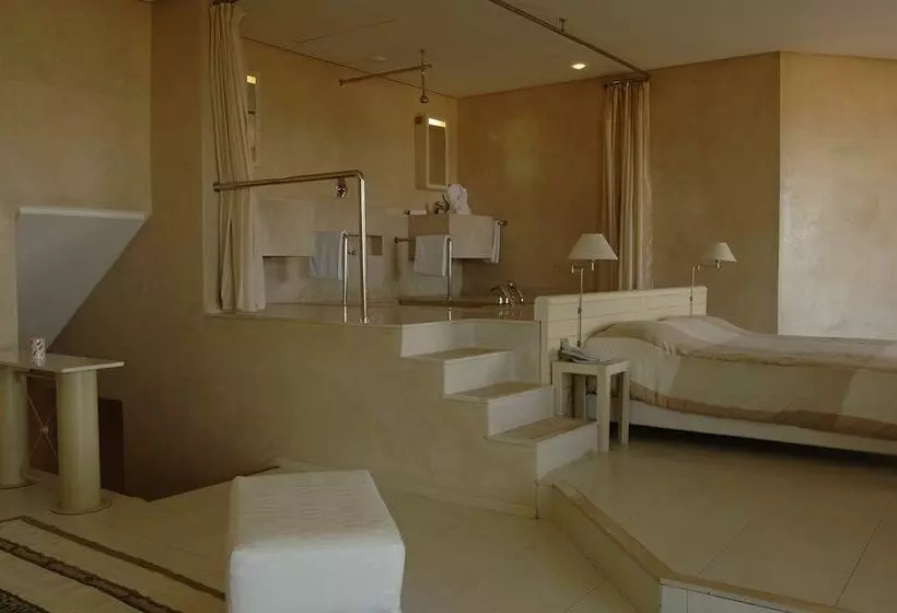 Fotos del hotel Des Arts Resort & Spa:  25