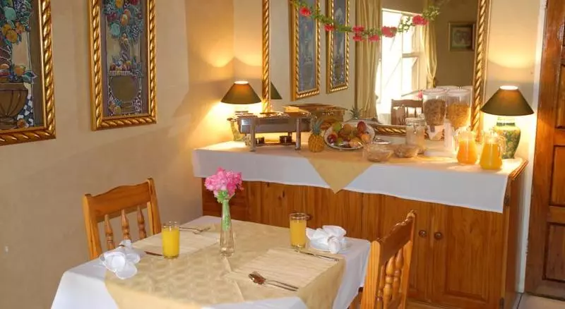 Fotos del hotel Purple Olive Guest House:  11