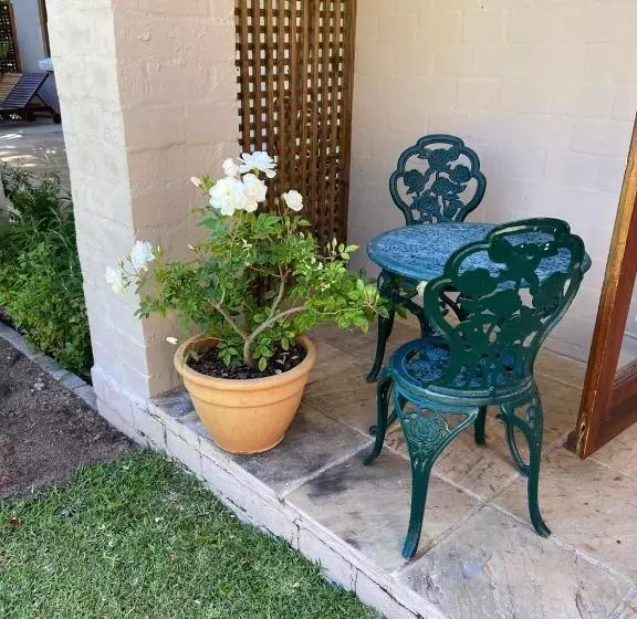 Fotos del hotel Summit Place Guesthouse:  9