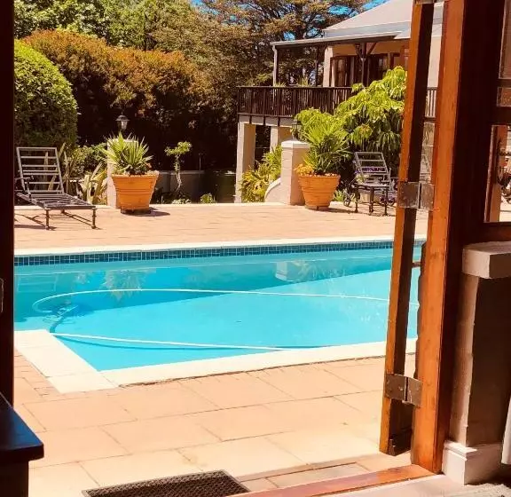 Summit Place Guesthouse