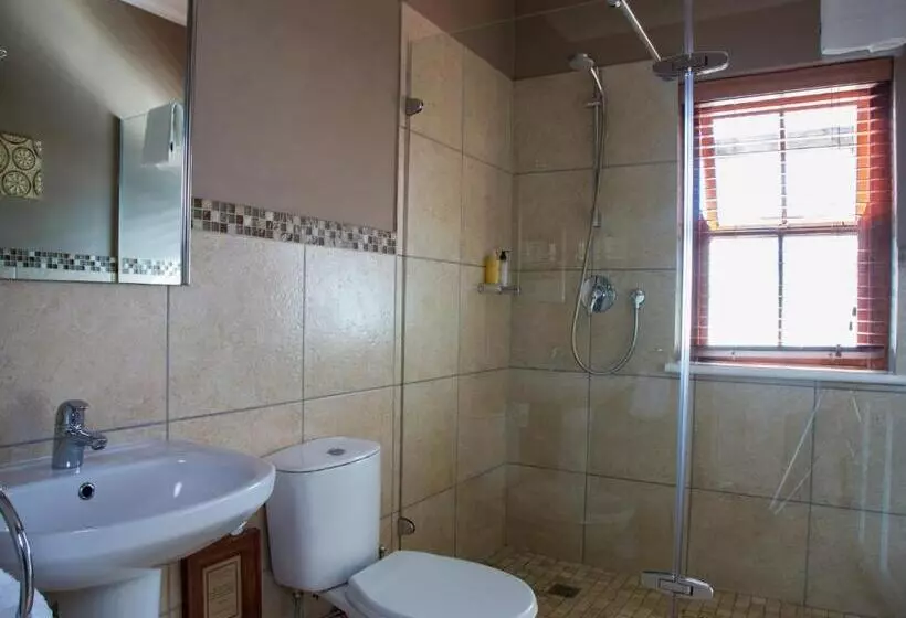 Fotos del hotel Summit Place Guesthouse:  10