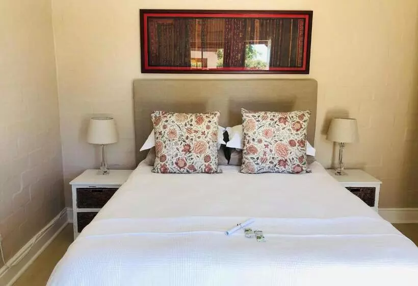 Fotos del hotel Summit Place Guesthouse:  19