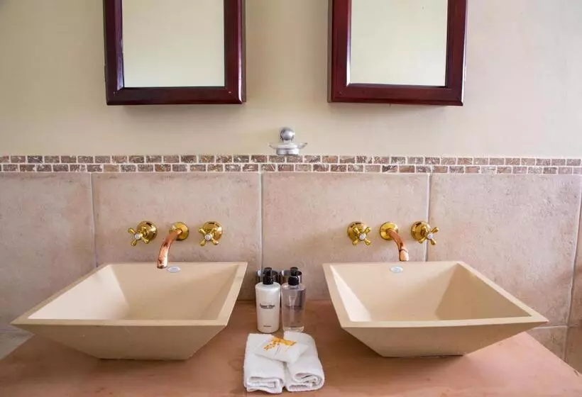 Fotos del hotel Summit Place Guesthouse:  16