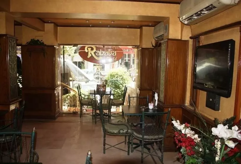 Fotos del hotel Caroline Crillon:  15