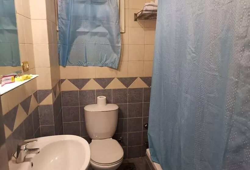 Fotos del hotel Caroline Crillon:  9