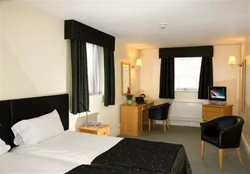 Chancellors Hotel & Conference Centre