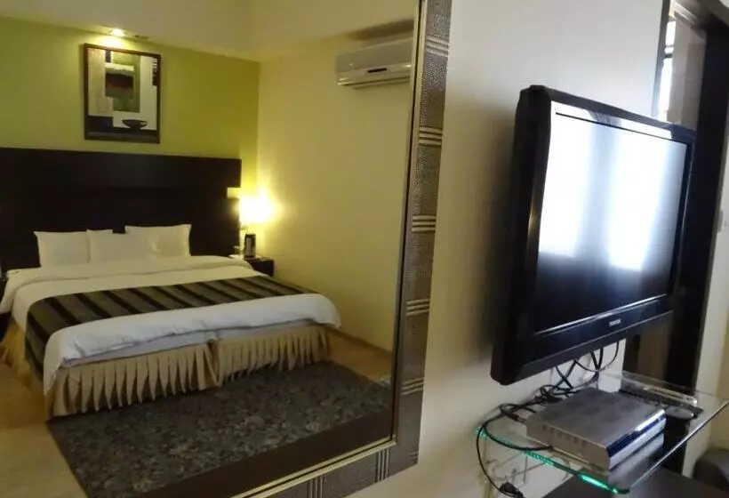 Fotos del hotel Chateau Windsor Hotel - Marine Drive:  22