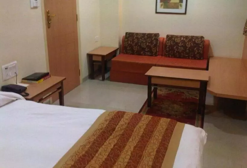 Fotos del hotel Chateau Windsor Hotel - Marine Drive:  6