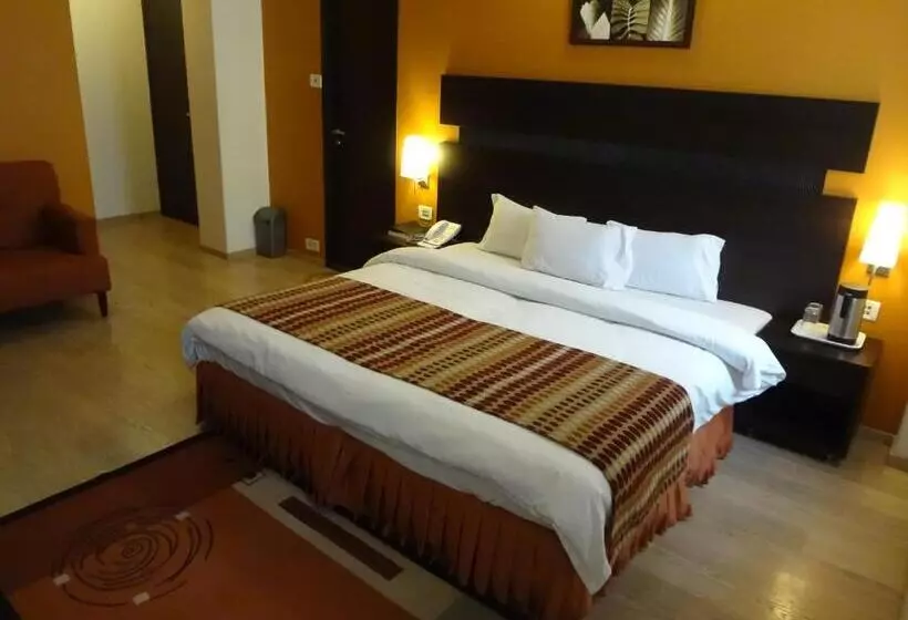 Fotos del hotel Chateau Windsor Hotel - Marine Drive:  3