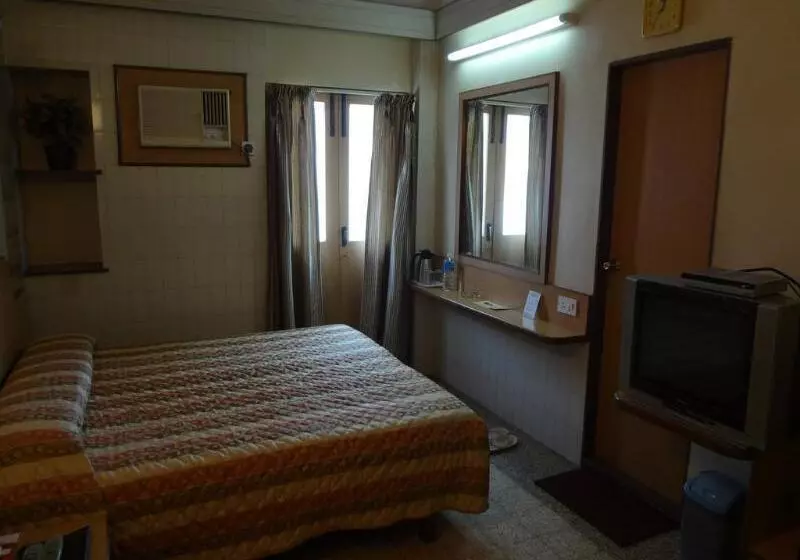 Fotos del hotel Chateau Windsor Hotel - Marine Drive:  11