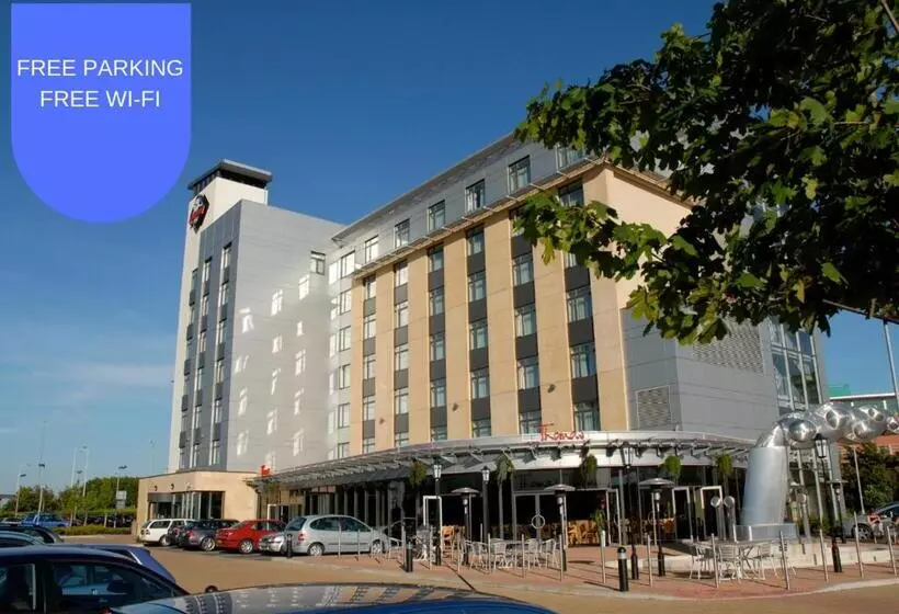 Fotos del hotel Future Inn Cardiff Bay:  3