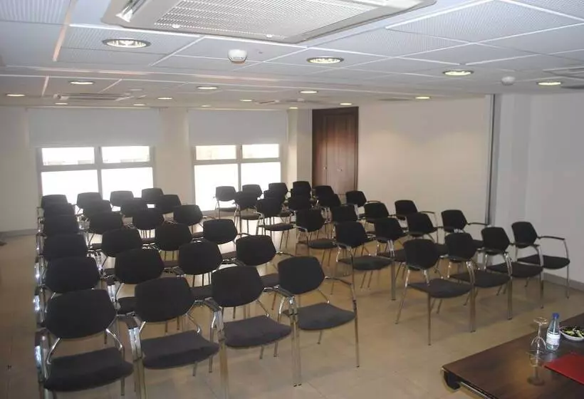 Fotos del hotel Suites Viena Plaza De España:  13