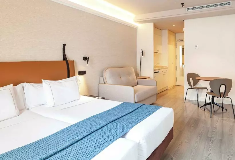 Fotos del hotel Suites Viena Plaza De España:  18