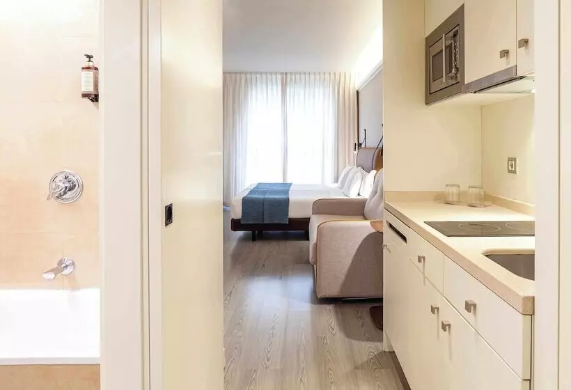 Fotos del hotel Suites Viena Plaza De España:  22
