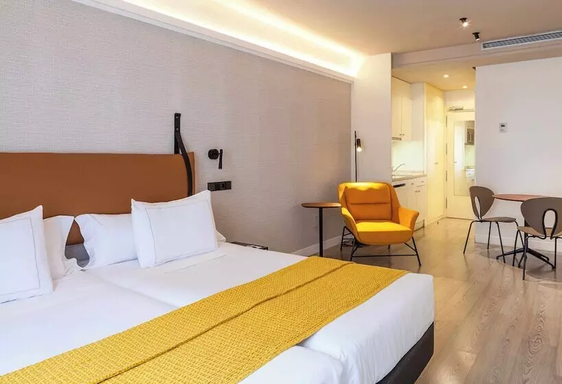 Fotos del hotel Suites Viena Plaza De España:  27