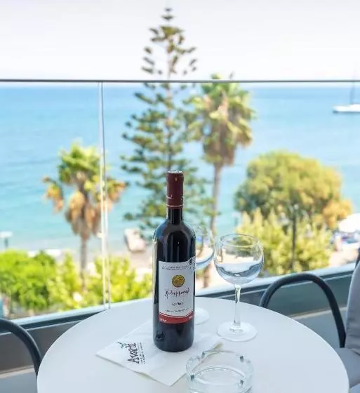 Fotos del hotel Triton Boutique:  19