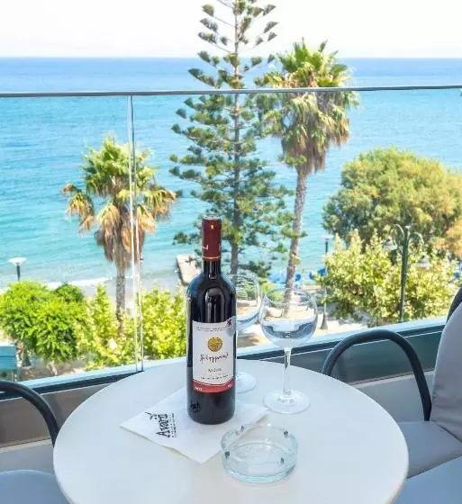 Fotos del hotel Triton Boutique:  15