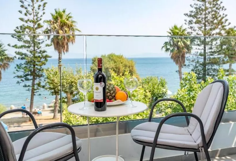 Fotos del hotel Triton Boutique:  23