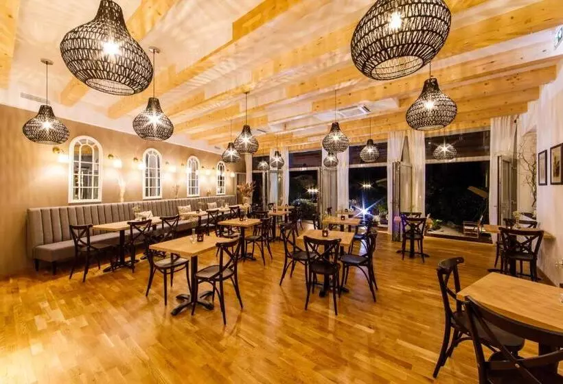 Fotos del hotel Beigli Hotel & Garden:  4