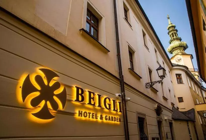 Beigli Hotel & Garden