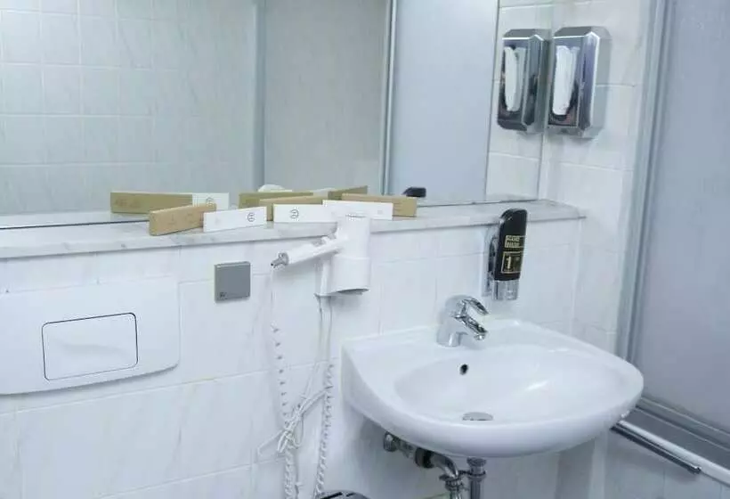 Fotos del hotel Colour Hotel:  4