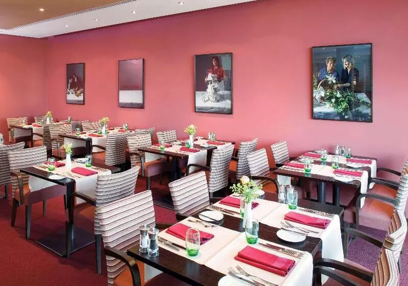 Fotos del hotel Mövenpick Hotel Frankfurt City:  18