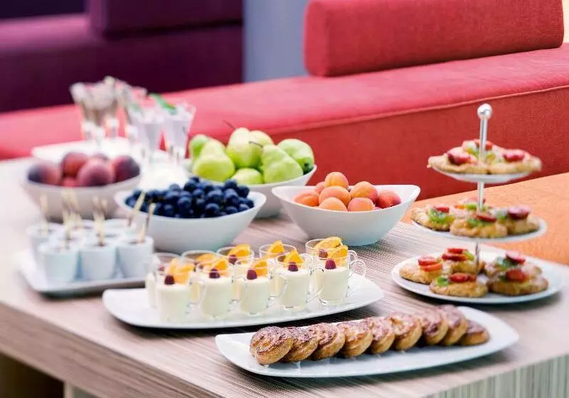 Fotos del hotel Mövenpick Hotel Frankfurt City:  3