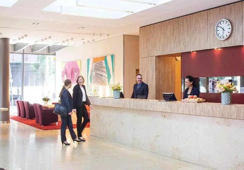 Fotos del hotel Mövenpick Hotel Frankfurt City:  10