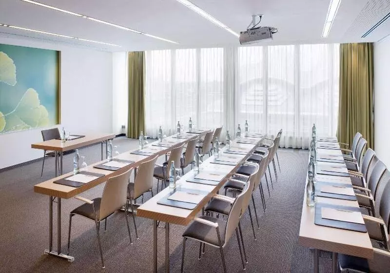 Fotos del hotel Mövenpick Hotel Frankfurt City:  23