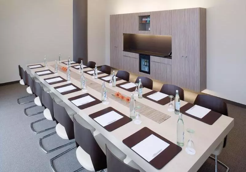 Fotos del hotel Mövenpick Hotel Frankfurt City:  17