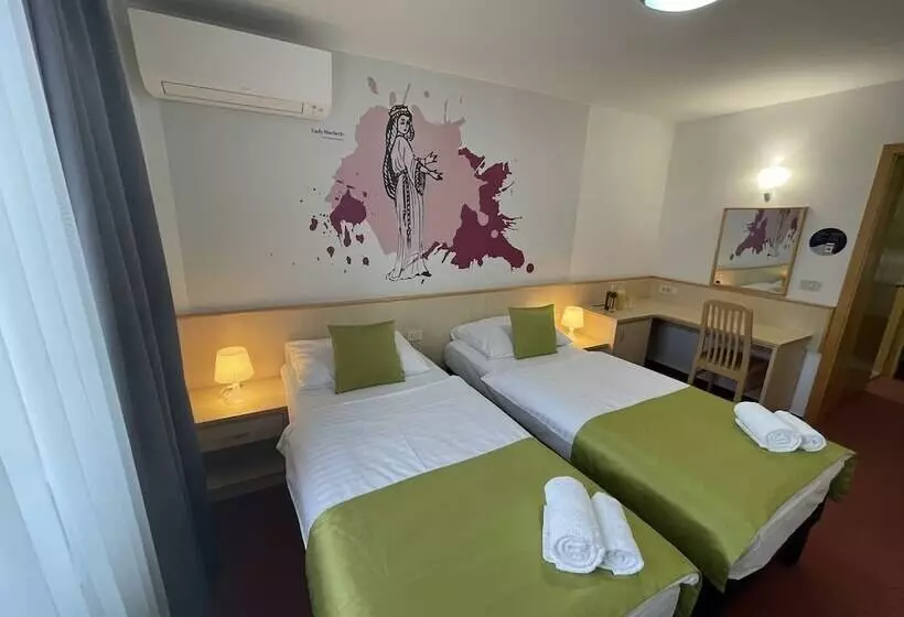 Fotos del hotel Orel:  19