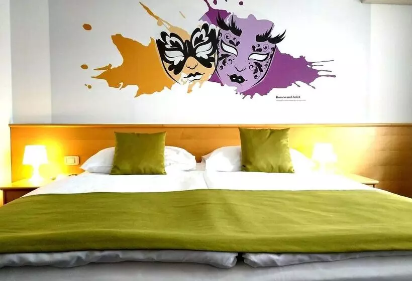 Fotos del hotel Orel:  23