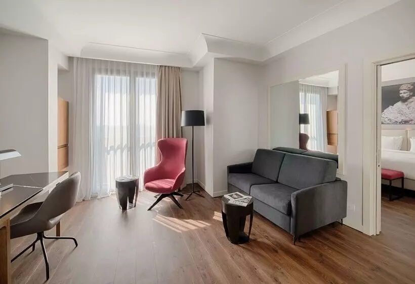 Fotos del hotel Radisson Blu Hotel Milan:  24