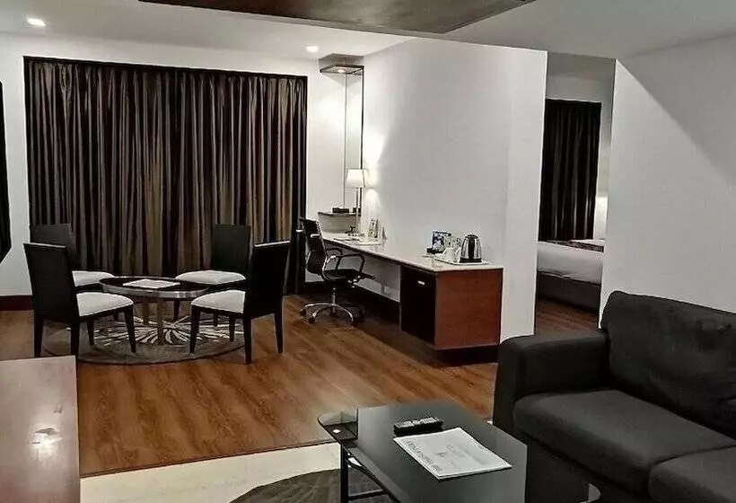 Fotos del hotel Abu Sarovar Portico,chennai:  25