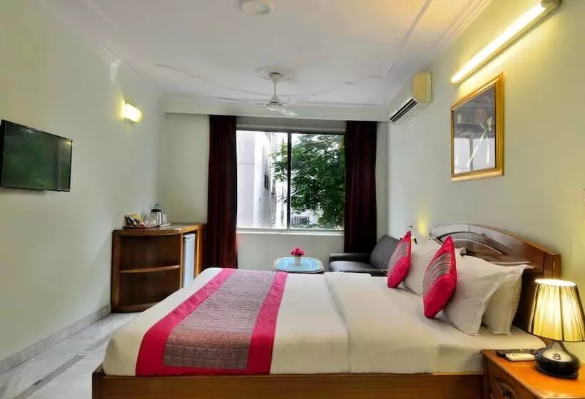 Pablas International