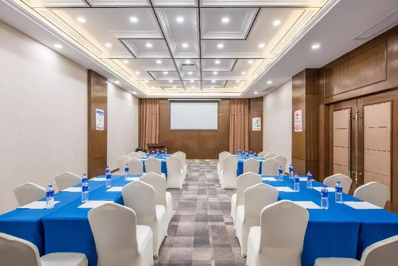 Fotos del hotel Holiday Inn Express Hefei Downtown, An Ihg:  11