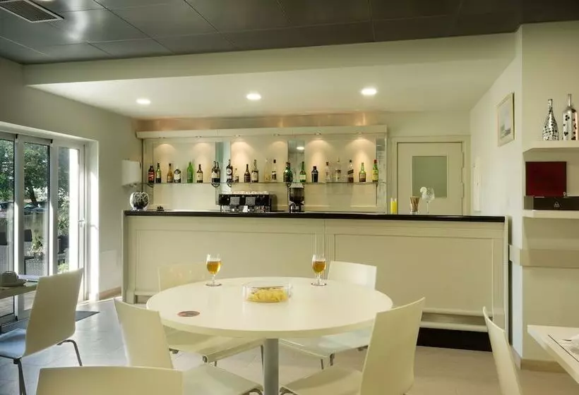 Fotos del hotel Cova Da Iria:  8