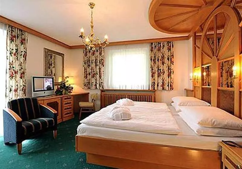 Fotos del hotel Alpina  Thermens Gastein:  2