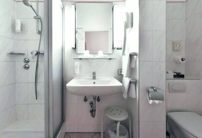 Fotos del hotel Adria München:  2