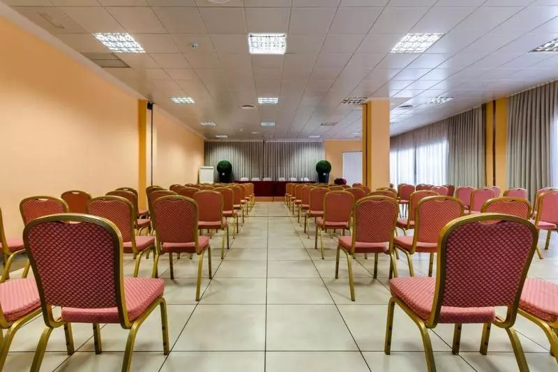 Fotos del hotel Alcalá Plaza:  9