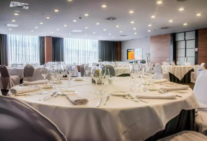 Fotos del hotel Ciudad De Móstoles:  17