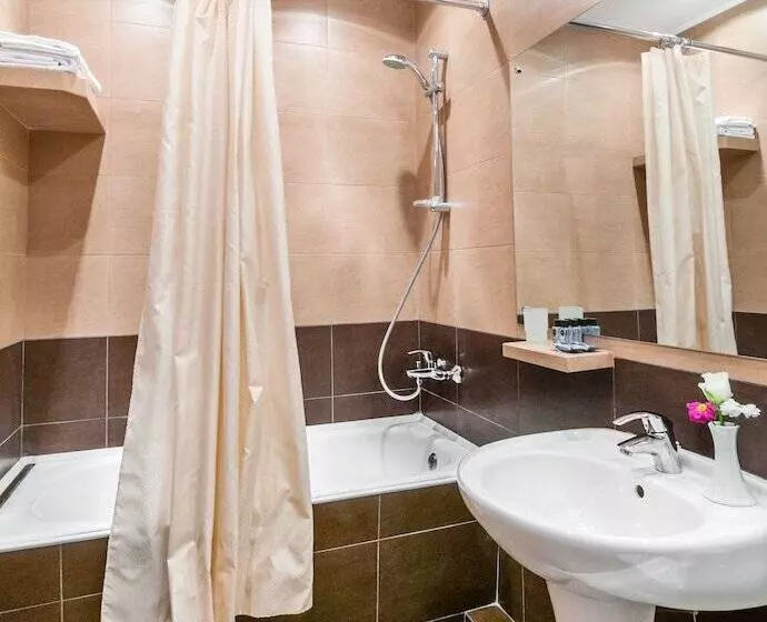 Fotos del hotel Primavera:  8