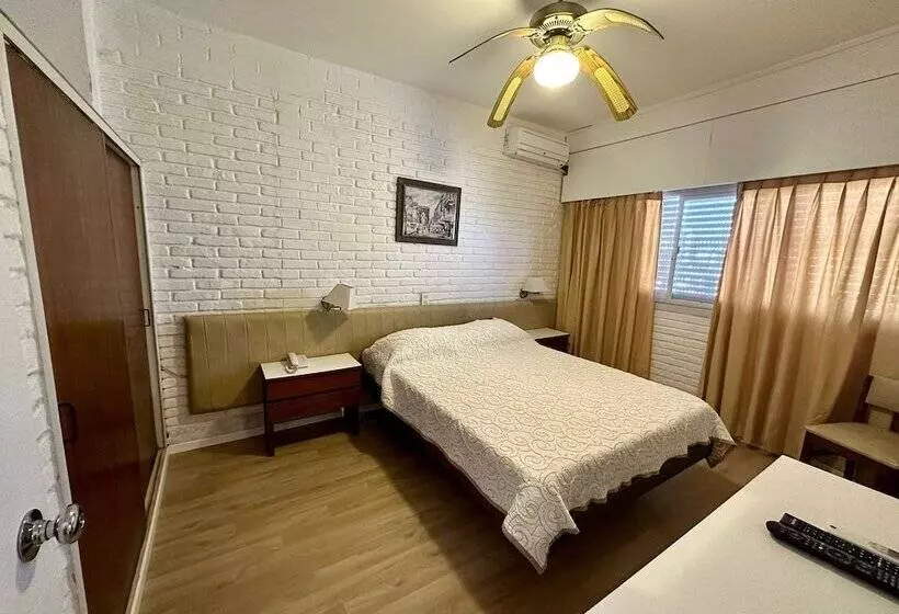 Fotos del hotel Punta Del Este Shelton:  10