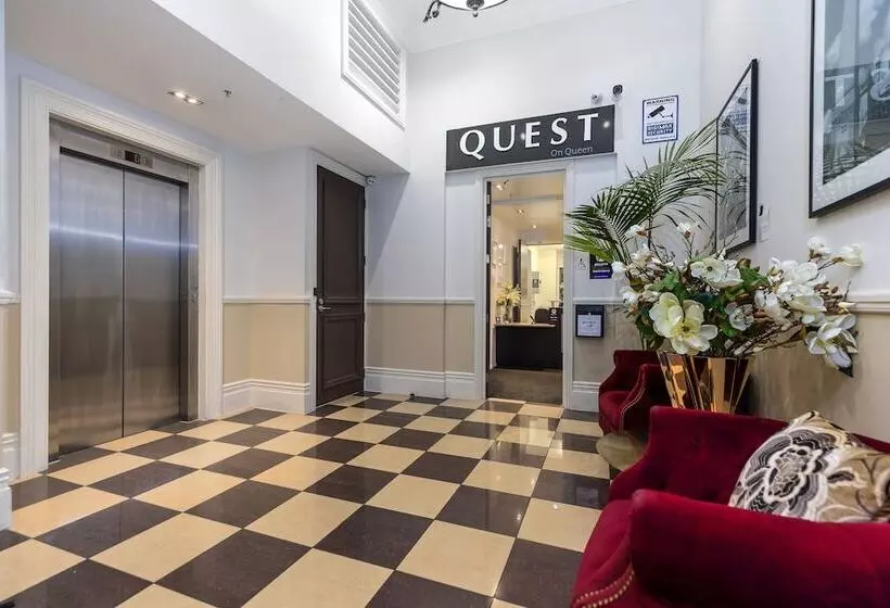 Fotos del hotel Quest On Queen Serviced Apartments:  12