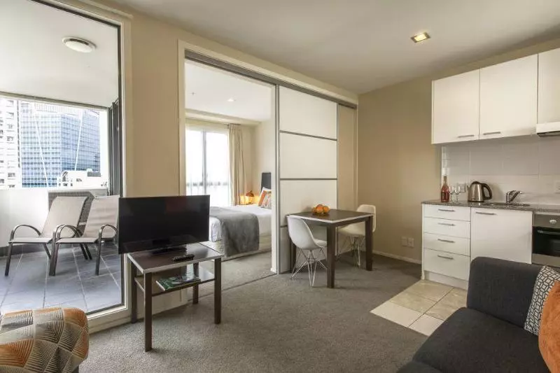 Fotos del hotel Quest On Queen Serviced Apartments:  20