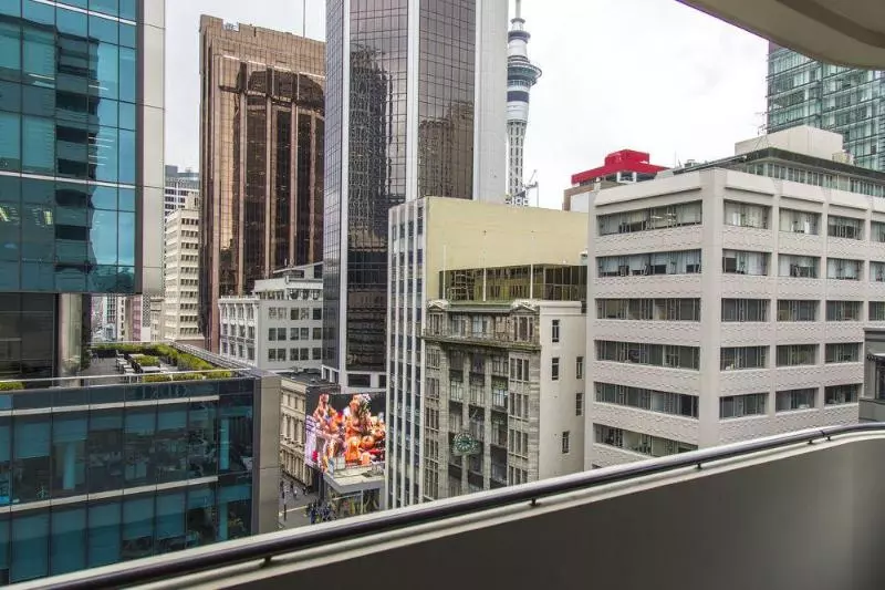 Fotos del hotel Quest On Queen Serviced Apartments:  14