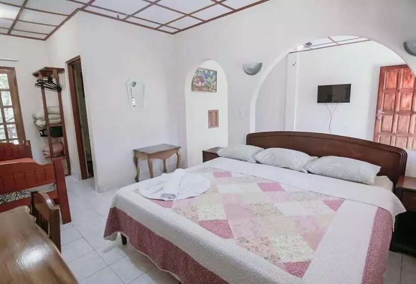 Fotos del hotel Tres Banderas:  2